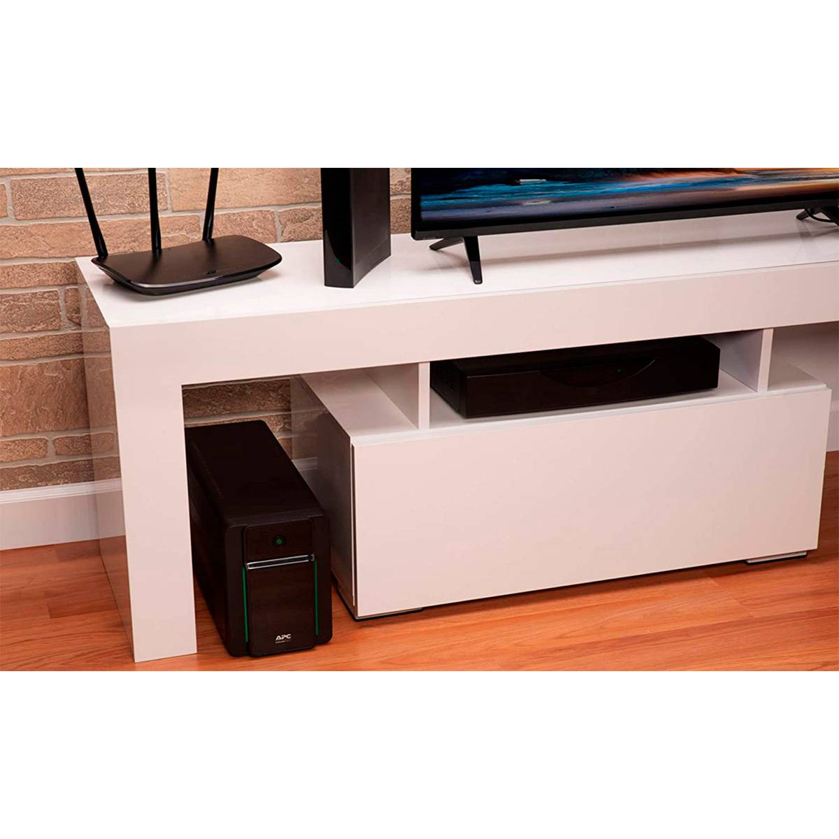 UPS APC Back-UPS BX1600MI 1600VA 900W 6 Saídas - Imagem 5